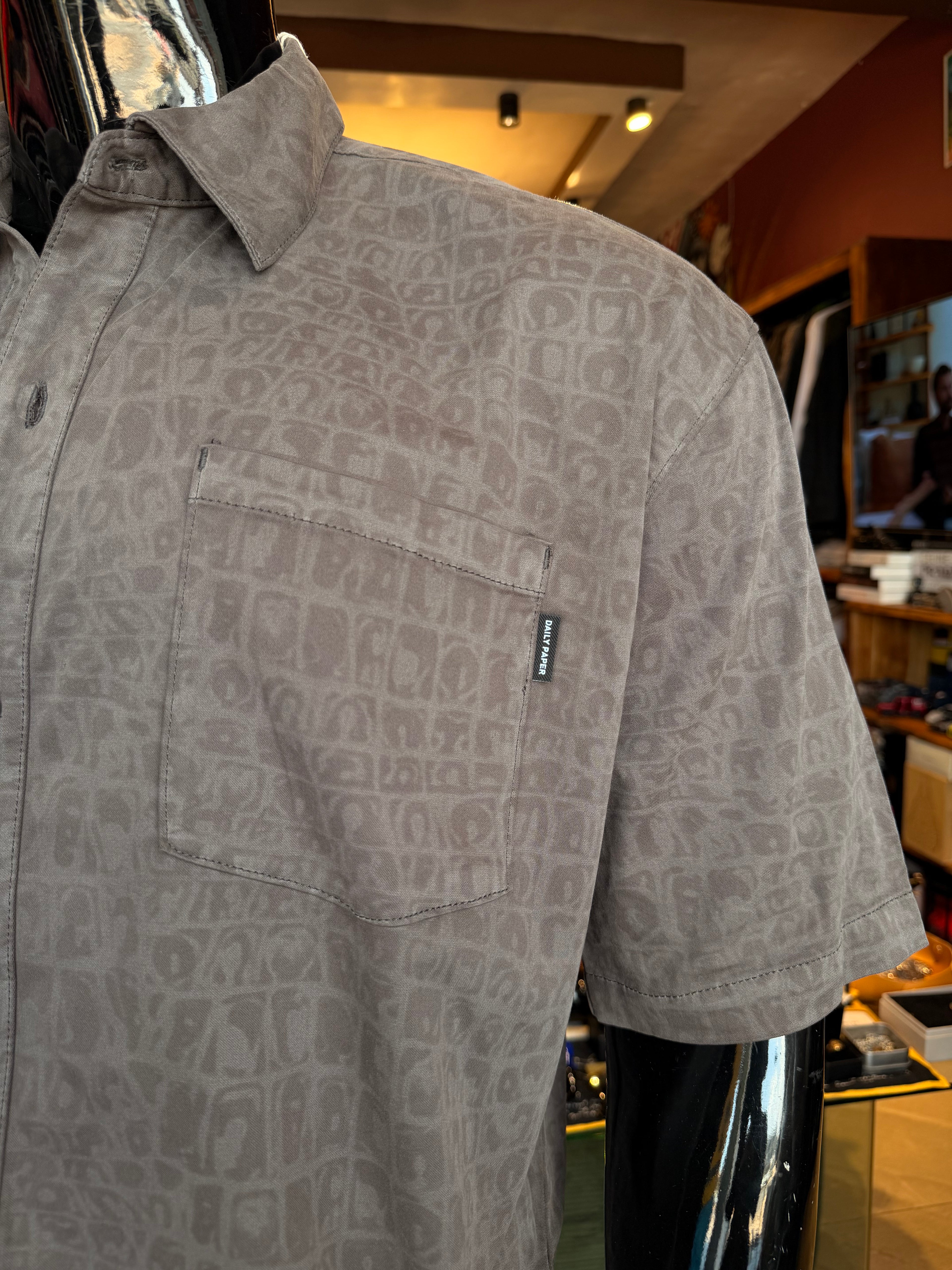 DAILY PAPER BLACK OYSTER DIGITAL CROC SHIRT