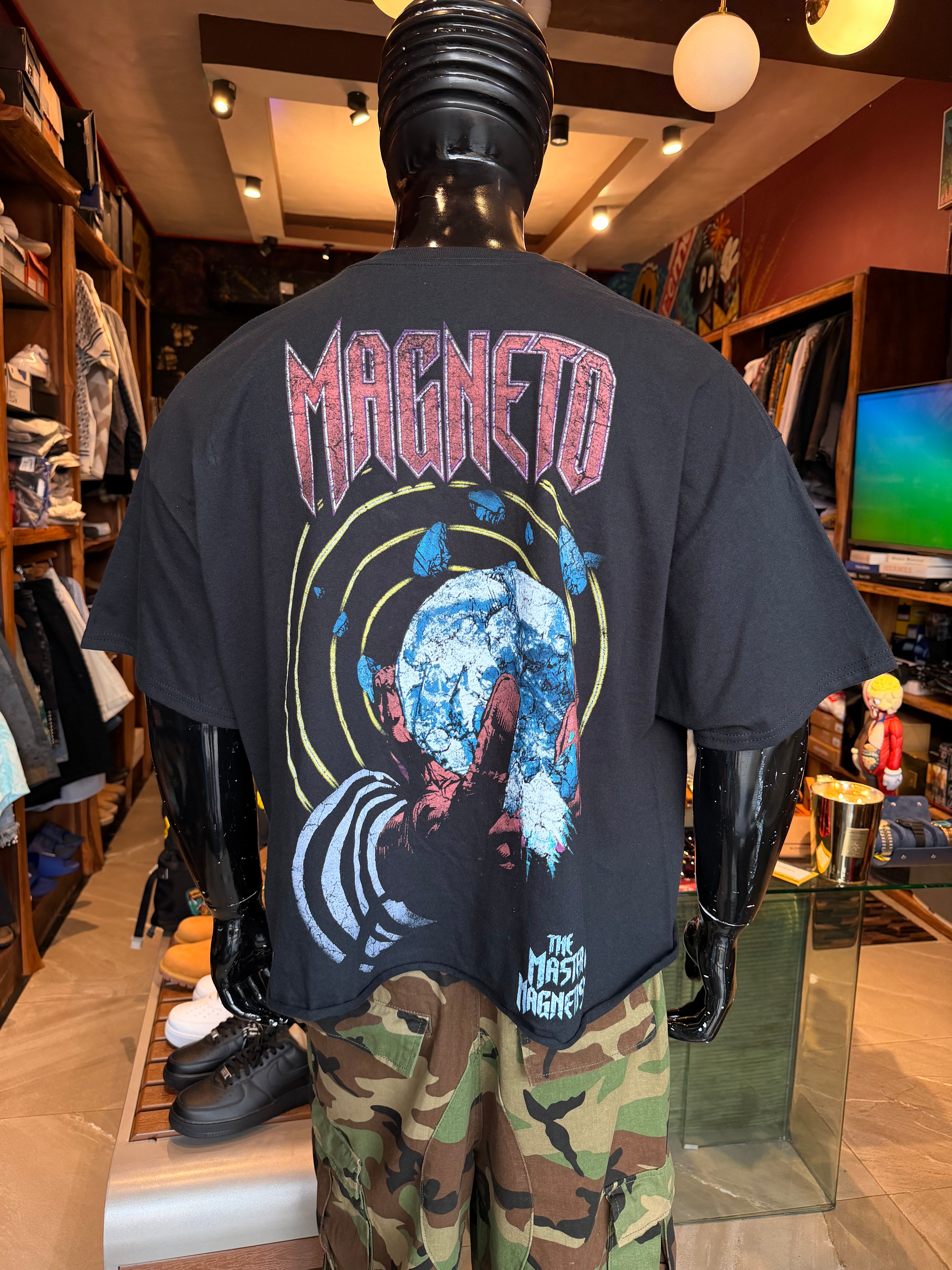 Marvel Magneto Master Of Magnetism Short Sleeve Tee - Black