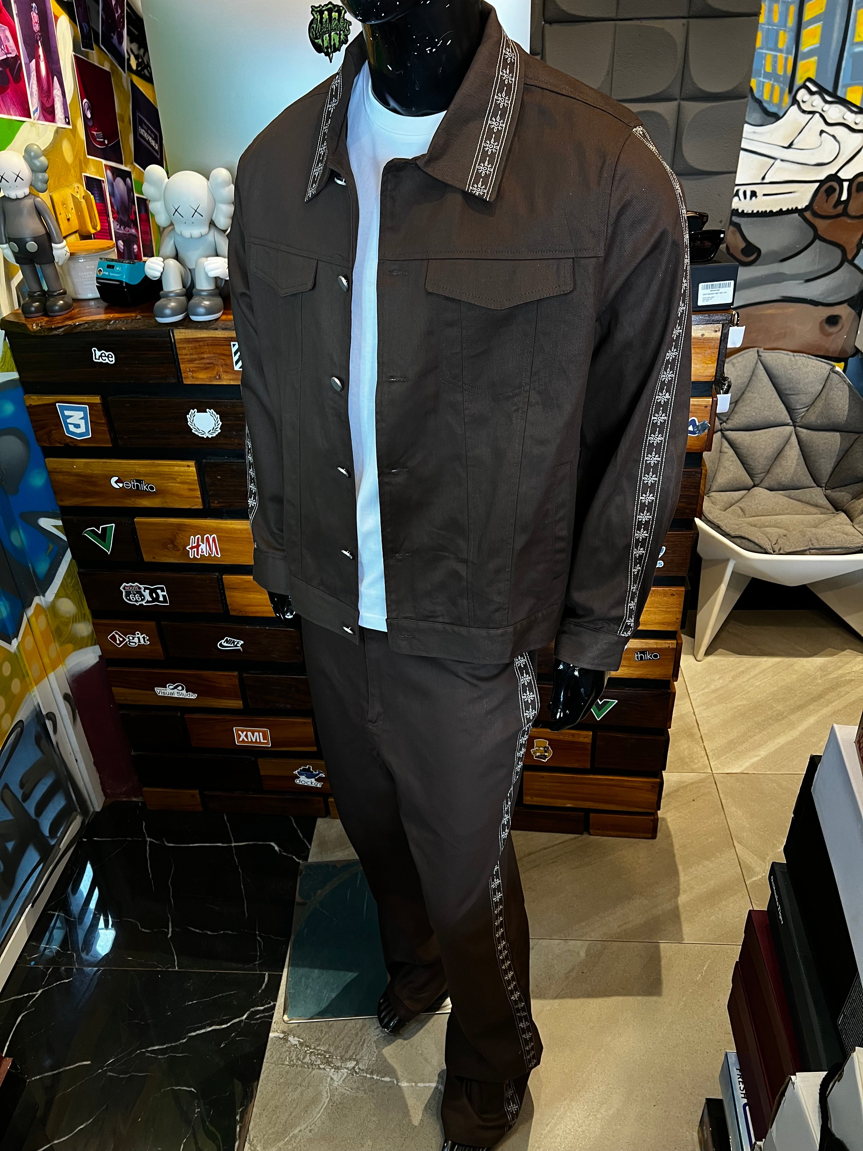 On A Loop Embroidered Stitch Trucker Jacket - Brown