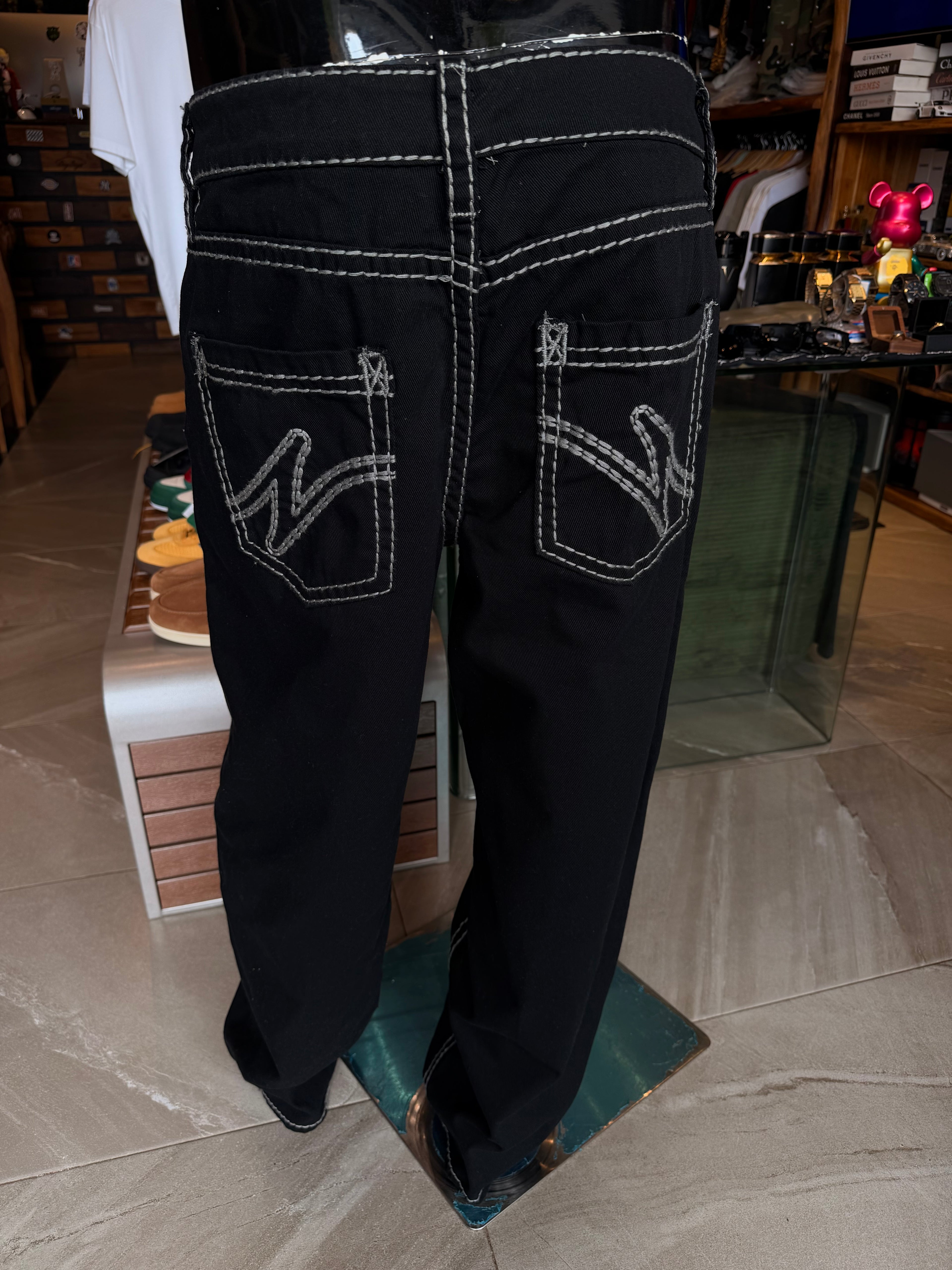 Heavy Stitch Barrel Jean - Black