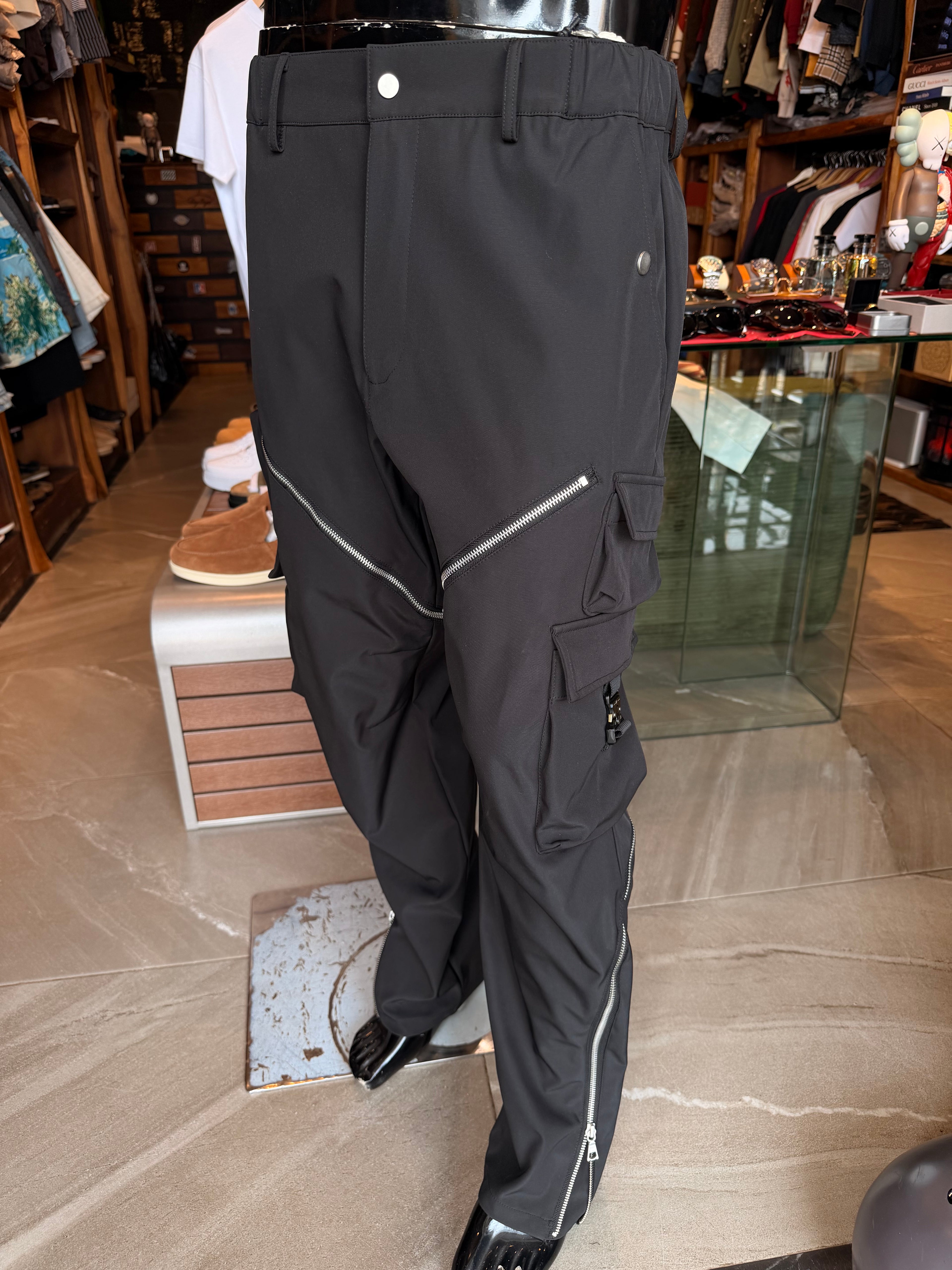 Slim Multiverse Utility Pant - Black