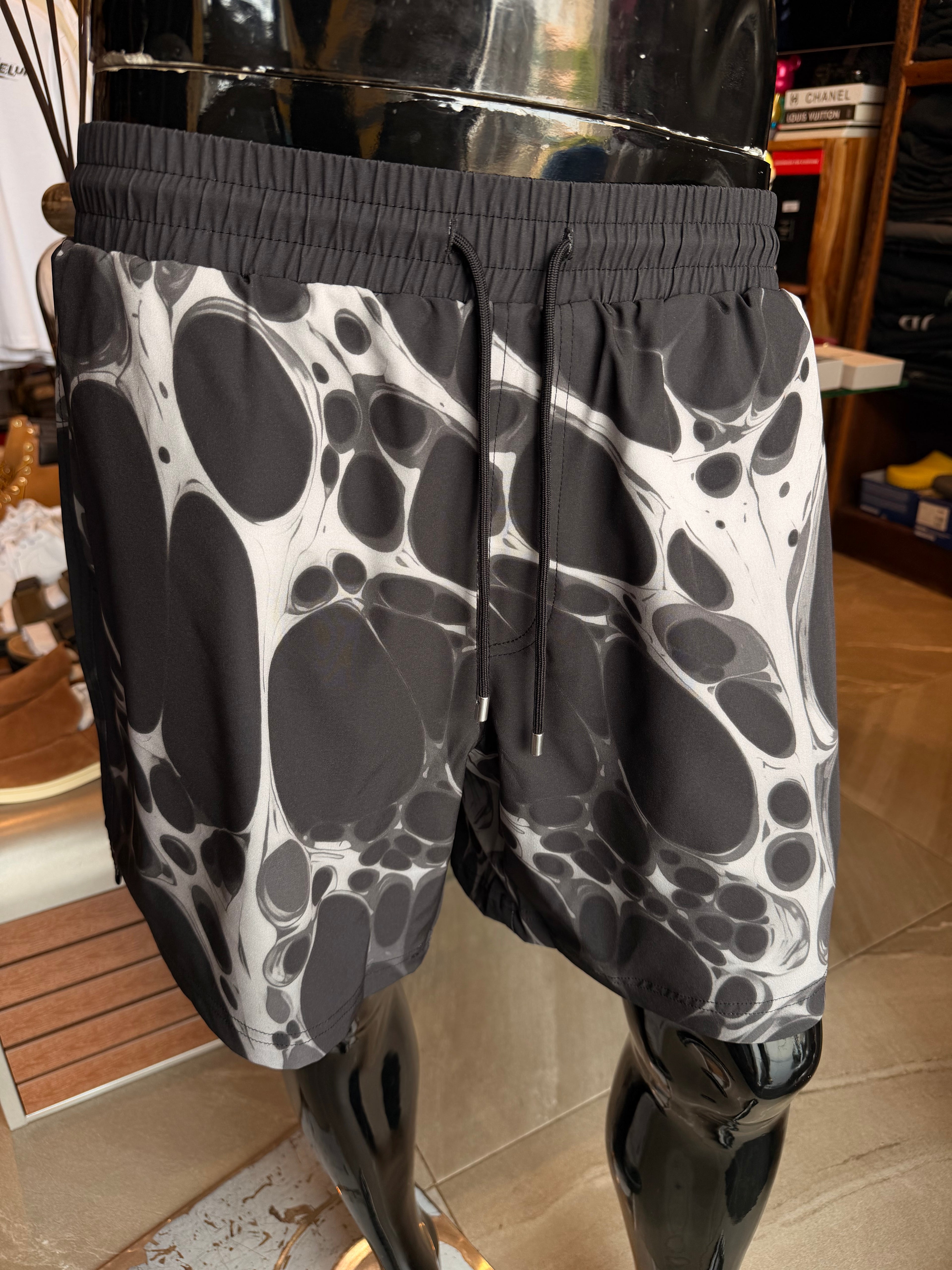 Aqua Drip Swim Trunk 7″ - Black