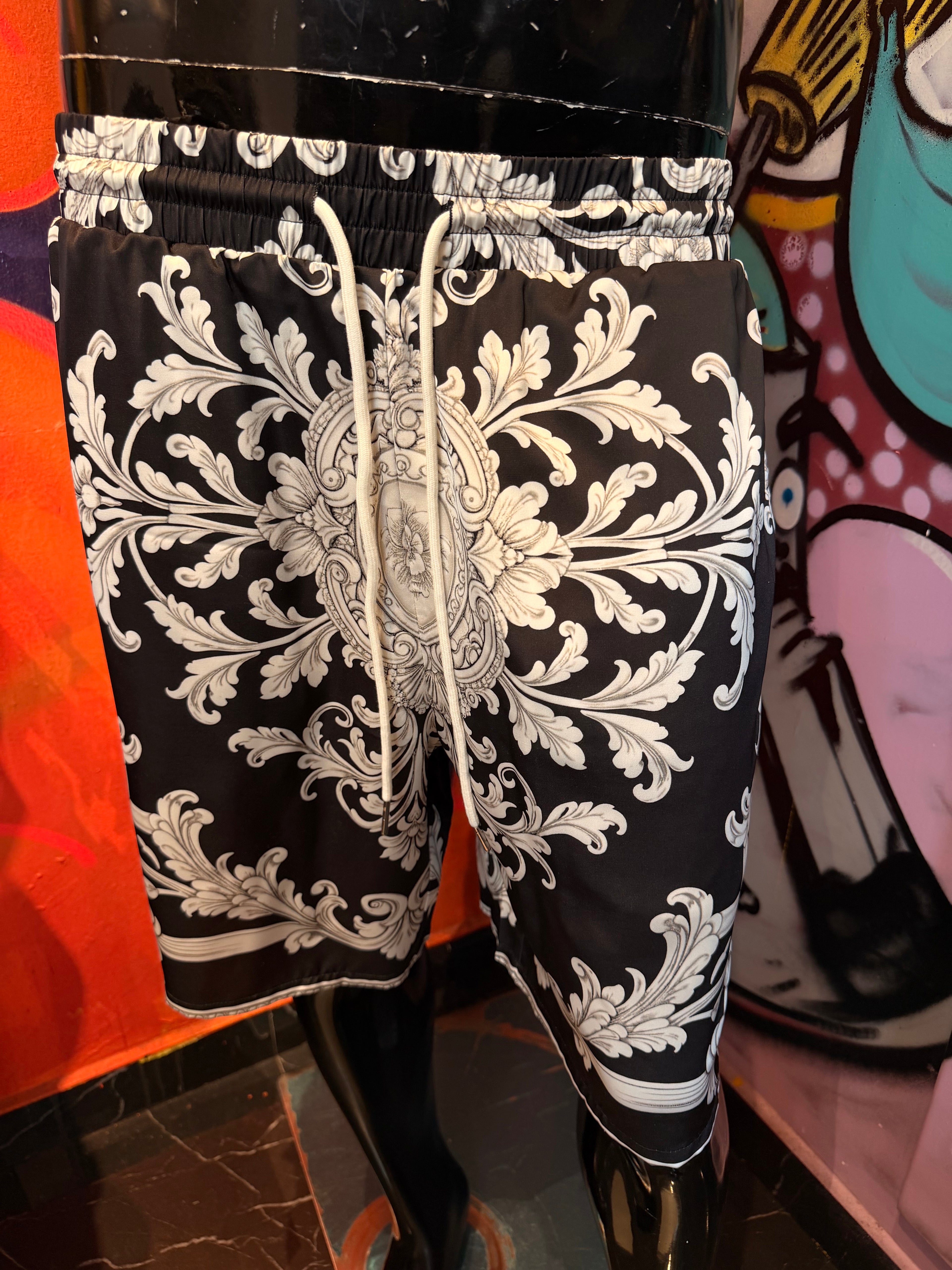 Grecian Baroque Relaxed Short - Black/combo