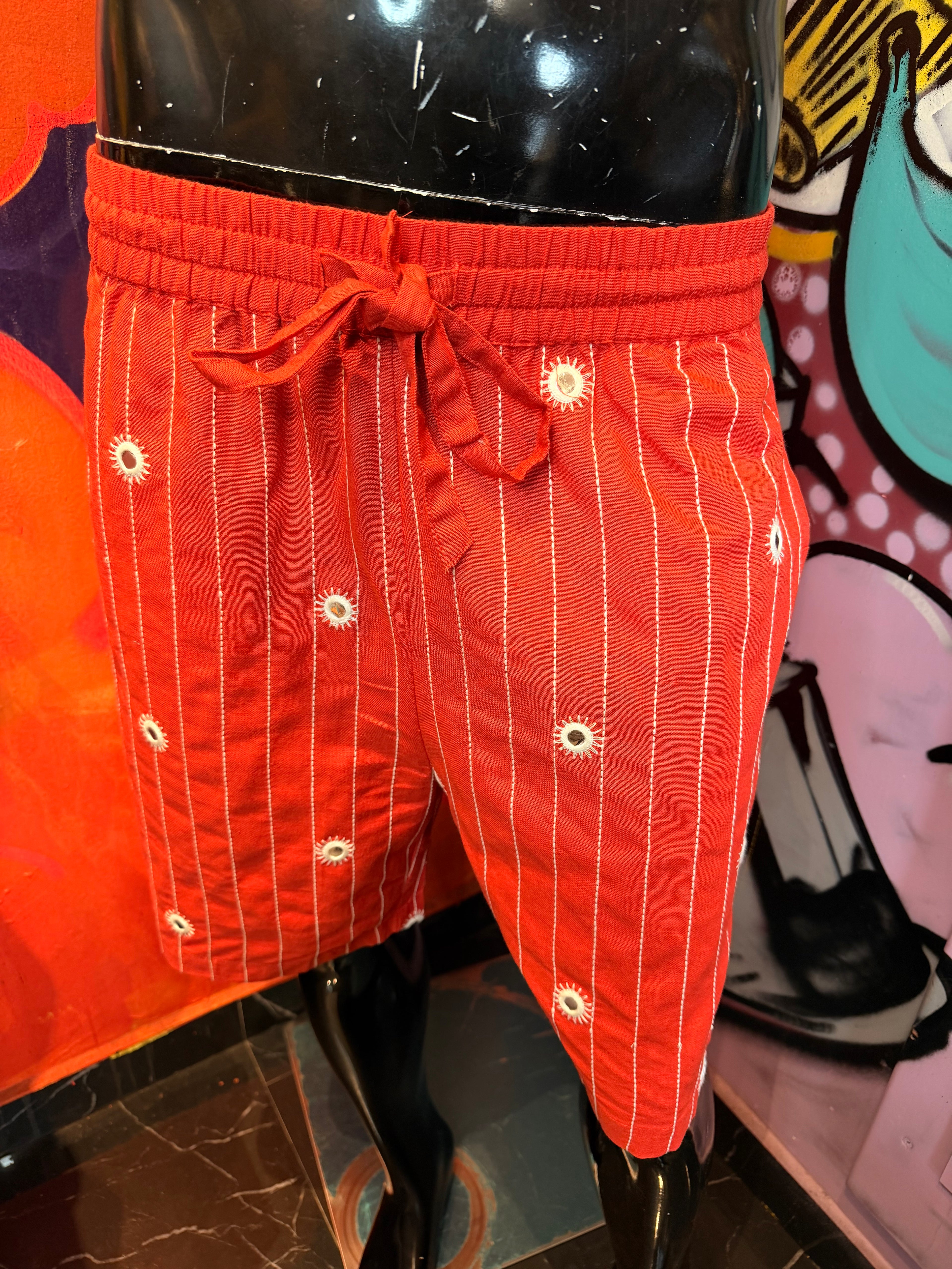 Relaxed Mirror Mirage Short - Red
