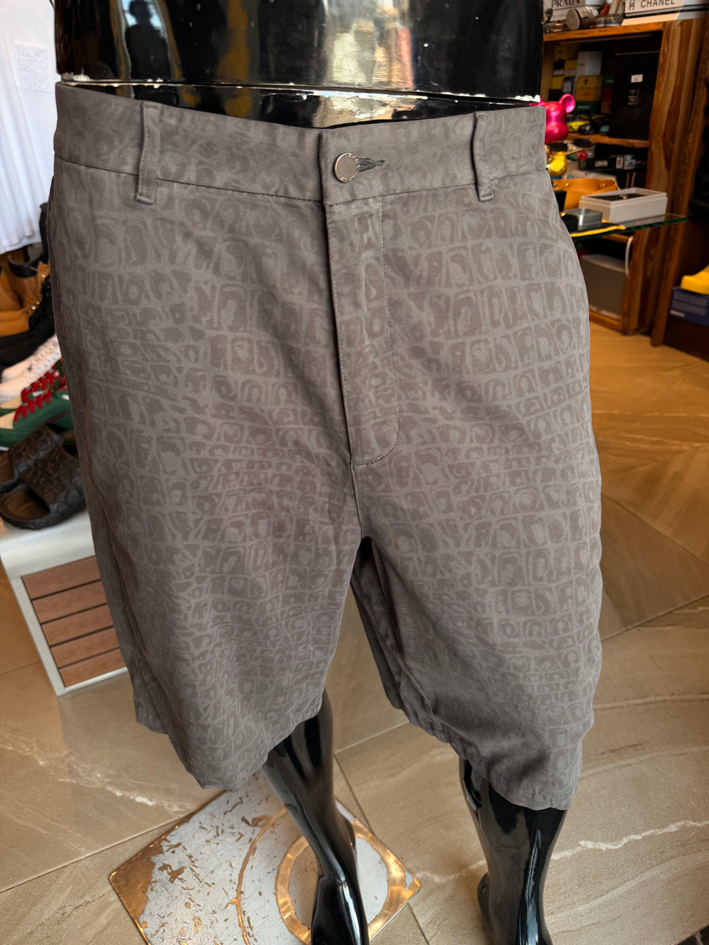 DAILY PAPER OYSTER DIGITAL CROC SHORTS