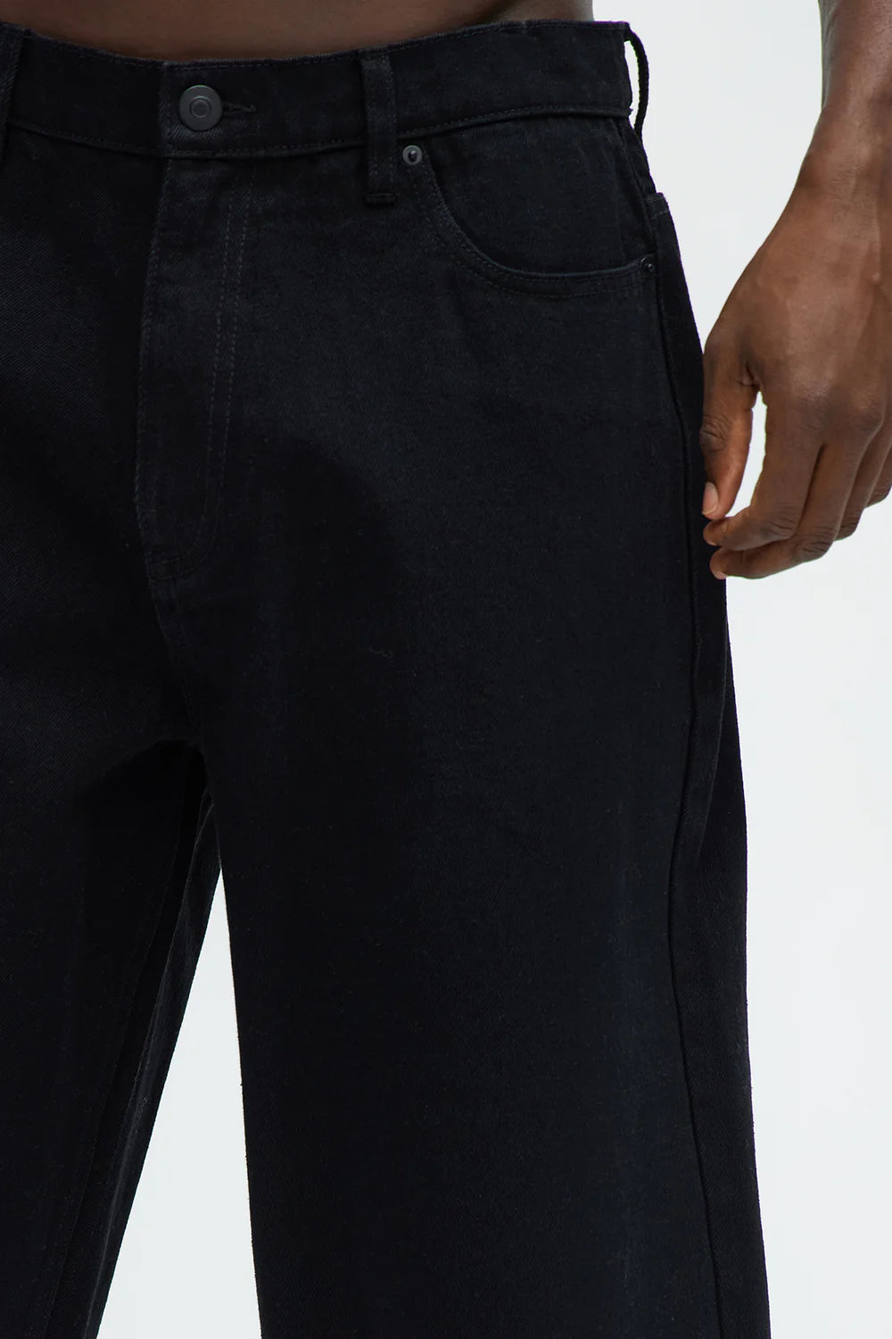 Colin Baggy Denim Short - Black