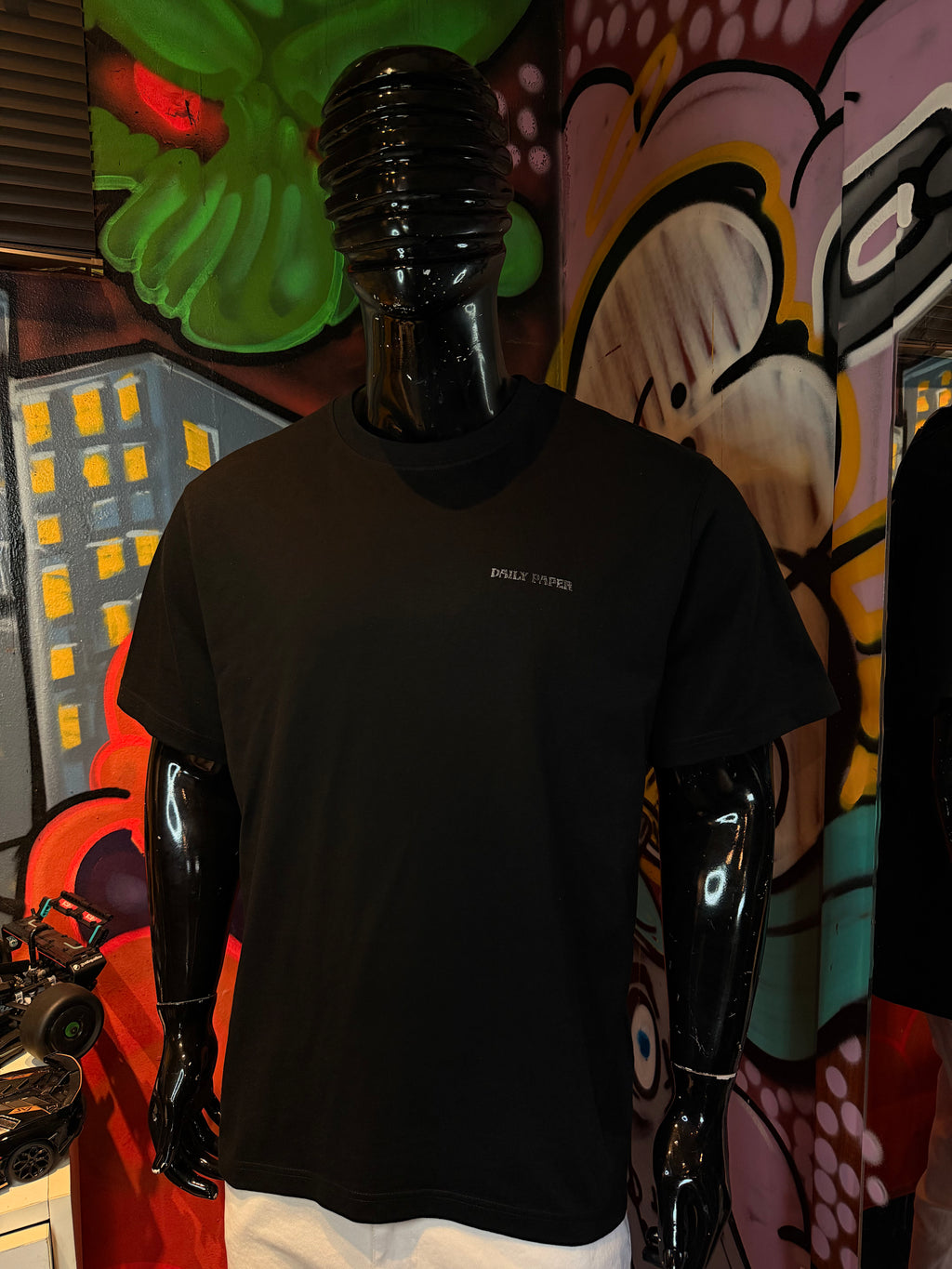 Daily Paper metal shield SS t-shirt