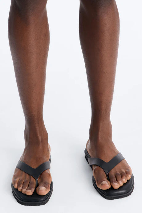 Faux Leather Flip Flop Sandal - Black